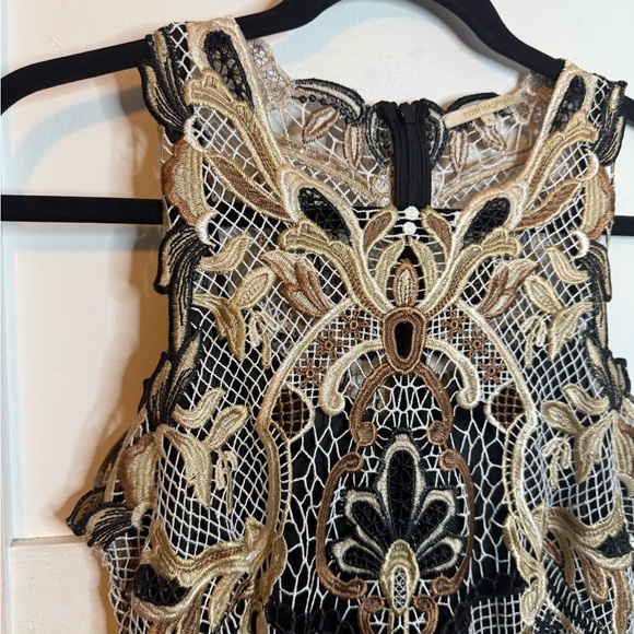 Kobi Halperin Jaylynn Gold Crochet Formal Dress - Picture 9 of 10